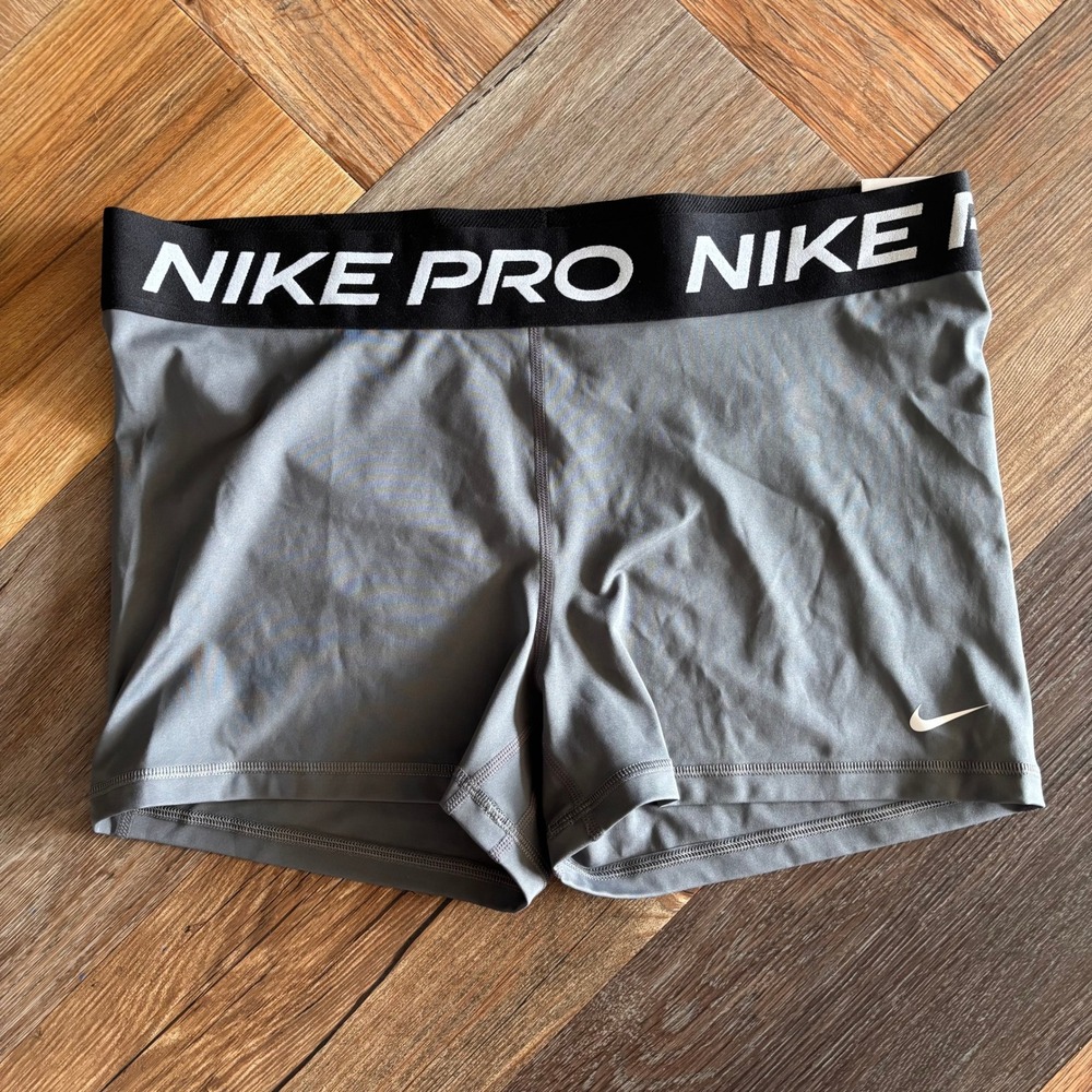 Nike Pro Dri-FIT Womens Training Shorts Grey Black XL  NEW